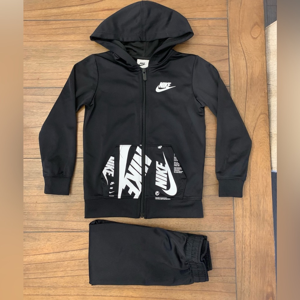 Nike Hooded Track Suit